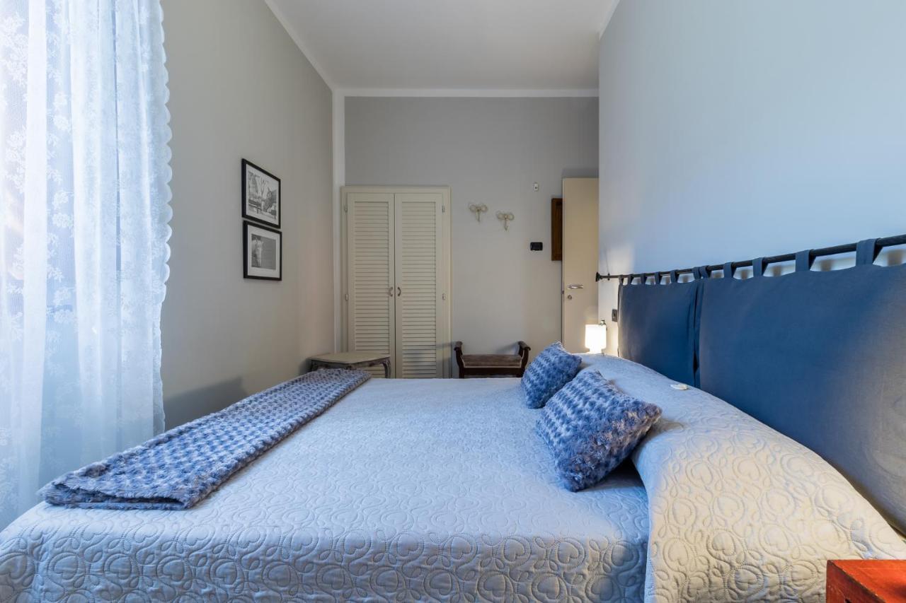 A Due Passi Dal Castello Bed and Breakfast Somma Lombardo Eksteriør billede